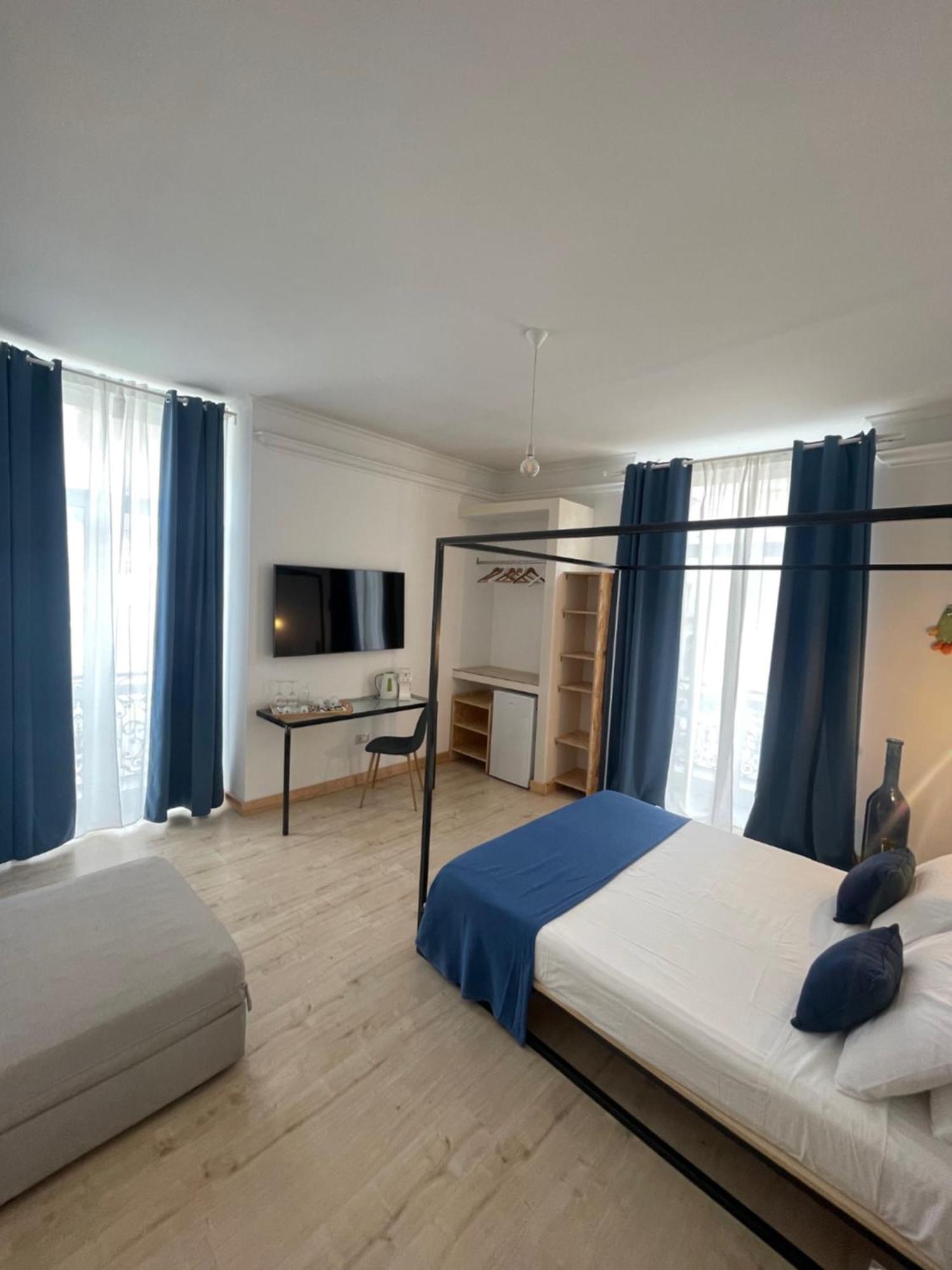 D'angio Rooms-manfredi Homes&villas Bed & Breakfast 2*