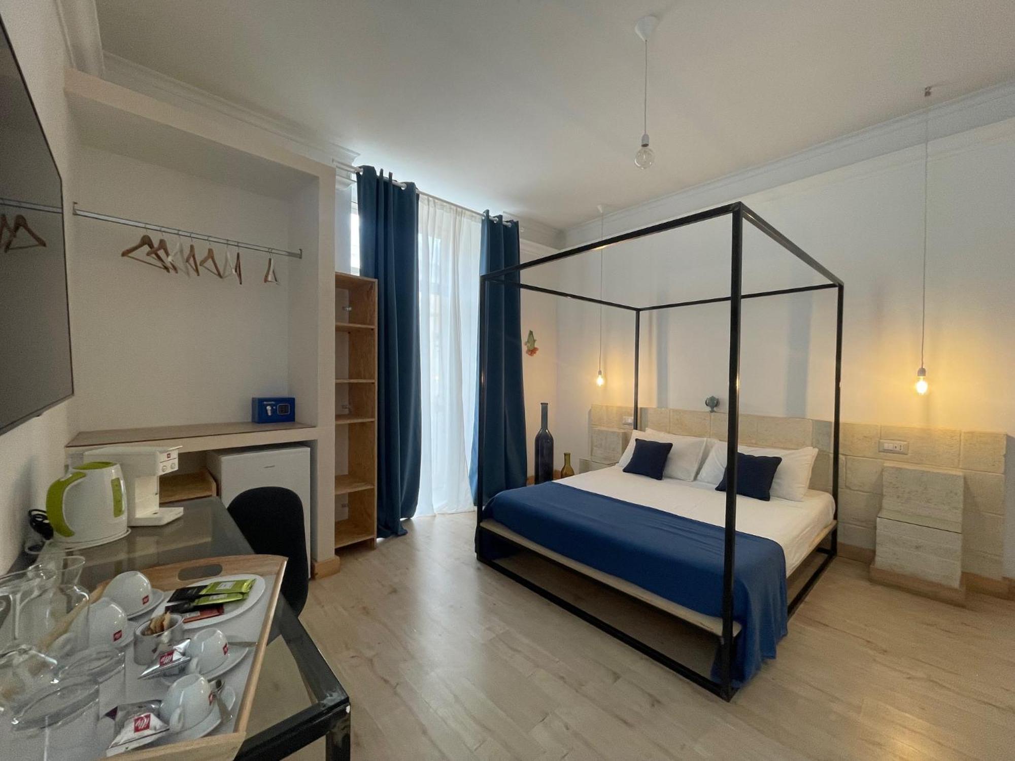 D'angio Rooms-manfredi Homes&villas 2* Manfredonia
